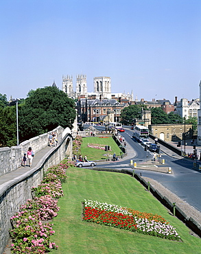 City Walls and York Minster, York, North Yorkshire, England, United Kingdom, Europe