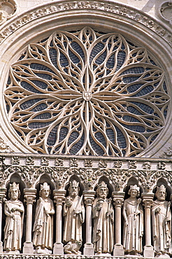 Detail of the Kings Gallery sculptures, Amiens Cathedral, UNESCO World Heritage Site, Amiens, Somme, France, Europe