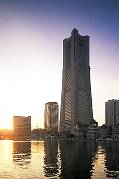 Minatomirai at sunset, Yokohama Pier, Yokohama, Honshu, Japan, Asia