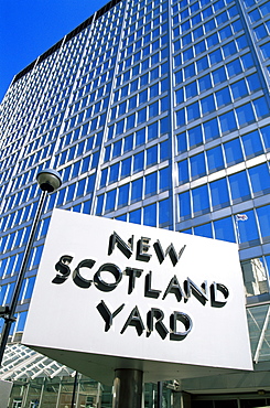 Metropolitan Police Headquarters, New Scotland Yard, London, England, United Kingdom, Europe