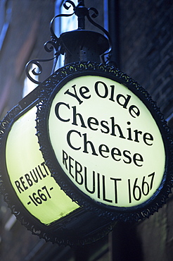 Ye Olde Cheshire Cheese pub sign, London, England, United Kingdom, Europe