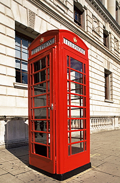 Red telephone box, London, England, United Kingdom, Europe