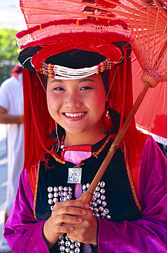 Lisu hilltribe girl wearing traditional costume, Chiang Rai, Golden Triangle, Thailand, Southeast Asia, Asia