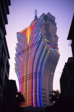 Grand Lisboa Hotel and Casino in the evening, Macau, China, Asia