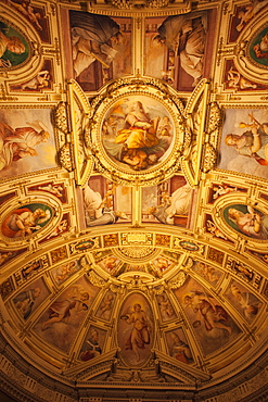 Ceiling of the Gallery of Maps, Vatican Museum, The Vatican, Rome, Lazio, Italy, Europe