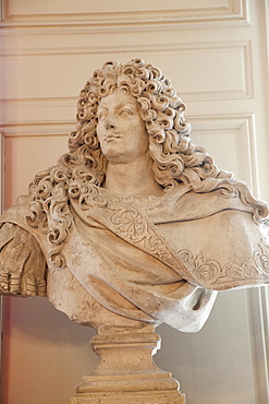 Bust of King Louis XIV, Chateau de Chambord, UNESCO World Heritage Site,Loir et Cher, Loire Valley, France, Europe