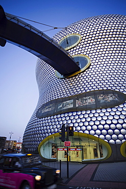 Selfridges Department Store at the Bullring Shopping Mall, designed by Future Systems, Birmingham, West Midlands, England, United Kingdom, Europe