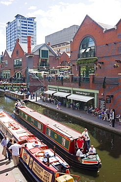 Worcester and Birmingham Canal, Birmingham, West Midlands, England, United Kingdom, Europe