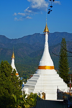 Wat Phra That Doi Kong Mu, Mae Hong Son, Thailand, Southeast Asia, Asia