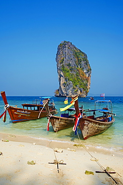 Ao Phra Nang Bay, Ko Poda Island, Krabi Province, Thailand, Southeast Asia, Asia