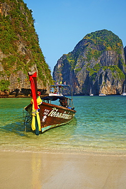 Ao Maya Bay, Ko Phi Phi Le island, Krabi Province, Thailand, Southeast Asia, Asia