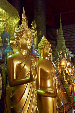 Statues of Buddha, Vat Mai Suvannaphumaham, Luang Prabang, UNESCO World Heritage Site, Laos, Indochina, Southeast Asia, Asia