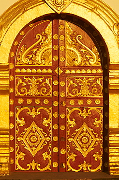 The gate of Pha That Luang, symbol of the Laos sovereignty, Buddhist religion and the city of Vientiane, Vientiane, Laos, Indochina, Southeast Asia, Asia