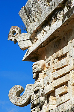 Mask of Chac Mool, god of the rain, on the church in the ancient mayan ruins of Chichen Itza, UNESCO World Heritage Site, Yucatan, Mexico, North America