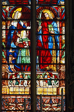 Stained glass window, Basilica Saint Nazaire, Carcassonne, UNESCO World Heritage Site, Aude, France, Europe