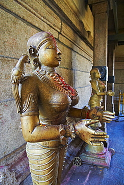 Sri Chamundeswari temple, Chamundi Hill, Mysore, Karnataka, India, Asia