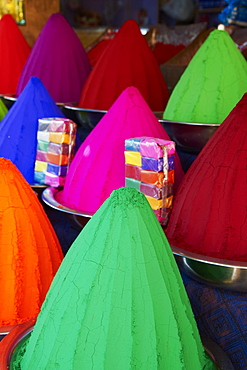 Coloured powders for sale, Devaraja market, Mysore, Karnataka, India, Asia