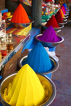 Coloured powders for sale, Devaraja market, Mysore, Karnataka, India, Asia