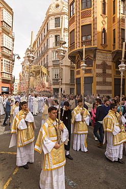 Locals taking part in the Resurrection Parade on Easter Sunday, Malaga, Costa del Sol, Andalusia, Spain, Europe