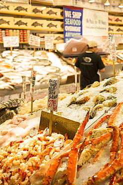 Fish stall in Farmers Market, Pike Place Market, Belltown District, Seattle, Washington State, United States of America, North America