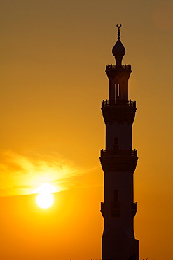 Mosque Minaret at sunset, Dubai, United Arab Emirates, Middle East