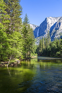 View of Merced River and Upper Yosemite Falls, Yosemite National Park, UNESCO World Heritage Site, California, United States of America, North America