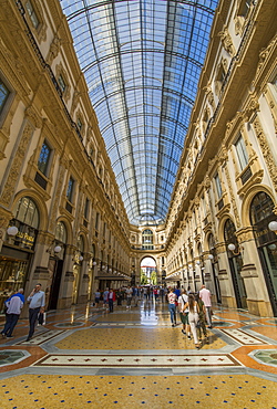 View of the interior of Galleria Vittorio Emanuele II, Milan, Lombardy, Italy, Europe