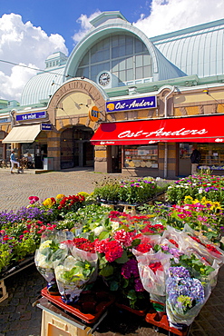 Market Hall and flower stall, Gothenburg, Sweden, Scandinavia, Europe