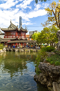 View of traditional and contemporary Chinese architecture in Yu Garden, Shanghai, China, Asia