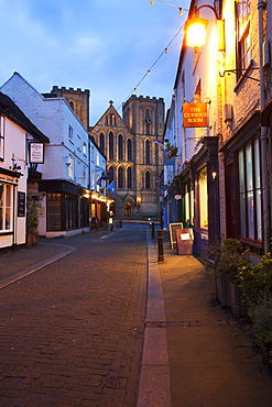 Kirkgate and The Cathedral at dusk, Ripon, North Yorkshire, Yorkshire, England, United Kingdom, Europe