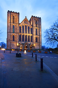 Ripon Cathedral at dusk, Ripon, North Yorkshire, Yorkshire, England, United Kingdom, Europe