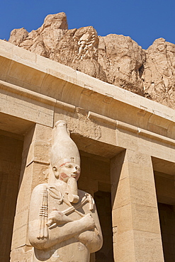 Osirian statue of Queen Hatshepsut on the upper portico of her Mortuary Temple, Deir el-Bahri, Thebes, UNESCO World Heritage Site, Egypt, North Africa, Africa