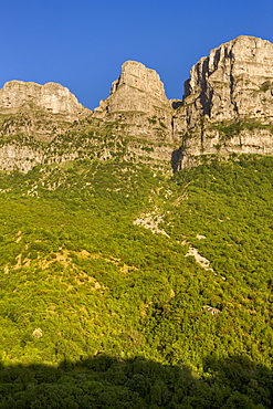 Evening light on the Papigo (Papingo) (Astraka Towers), Zagoria, Epirus, Greece, Europe