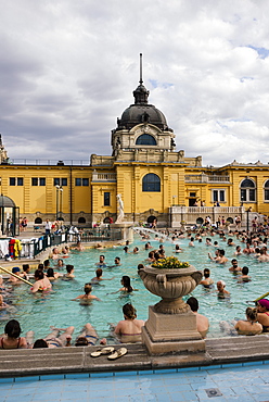 Szechenyi Thermal Baths, Budapest, Hungary, Europe