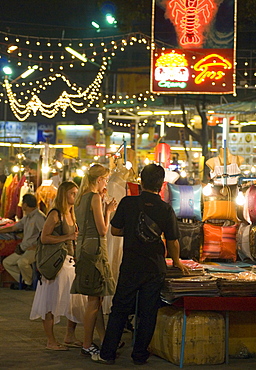 Chiang Mai Night Market, Chiang Mai Province, Thailand, Southeast Asia, Asia