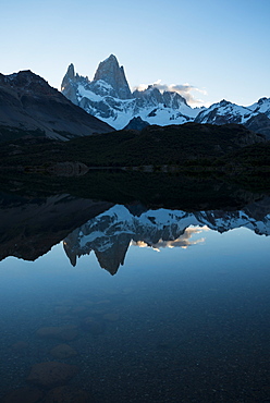 Last light on the Fitz Roy Mountain Range, Laguna Capri, Los Glaciares National Park, UNESCO World Heritage Site, Santa Cruz Province, Argentina, South America