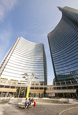 Piazza Gae Aulenti, Milan, Lombardy, Italy, Europe