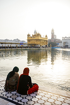 Harmandir Sahib (Golden Temple), Amritsar, Punjab, India, Asia