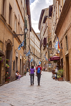 The narrow streets of Volterra, Tuscany, Italy, Europe