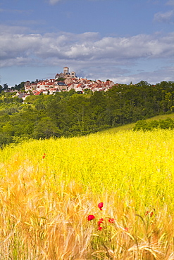 The Beaux Village de France of Vezelay in the Yonne area, Burgundy, France, Europe 