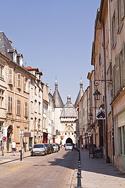 The Porte de la Craffe, built in the 14th and 15th centuries, the city's oldest fortification. Nancy, Meurthe-et-Moselle, France, Europe