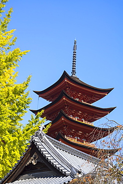 Senjokaku five-storey pagoda on Miyajima island, Itsukushima, UNESCO World Heritage Site, Hiroshima Prefecture, Honshu, Japan, Asia