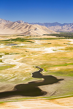 Lake Isabella near Bakersfield, East of California's Central valley is at less than 13% capacity following the four year long devastating drought. The reservoir has dropped so low, that the water level is below the outflow pipe.