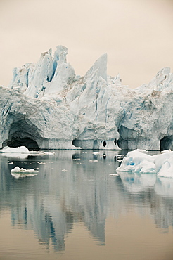 Icebergs from the Jacobshavn Glacier (Sermeq Kujalleq), Greenland, Polar Regions