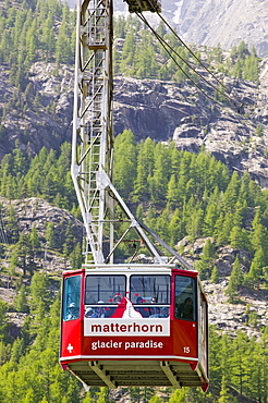 The Klein Matterhorn cablecar above Zermatt, Switzerland, Europe