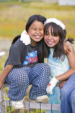 Inuit girls on Shishmaref, a tiny island ihhabited by 600 Inuits, between Alaska and Siberia in the Chukchi Sea, United States of America, North America