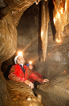 Cavers in County Pot in the Yorkshire Dales, Yorkshire, England, United Kingdom, Europe