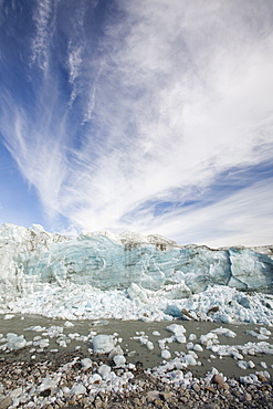 The Russell Glacier draining the Greenland icesheet inland from Kangerlussuaq on Greenland's west coast, Greenland, Polar Regions