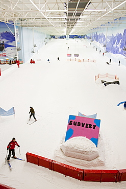 Skiers at the Chill Factor, an indoor skiing area in Manchester, England, United Kingdom, Europe