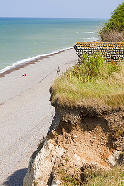 Section of the Norfolk coast at Weybourne eroding rapidly, Norfolk, England, United Kingdom, Europe